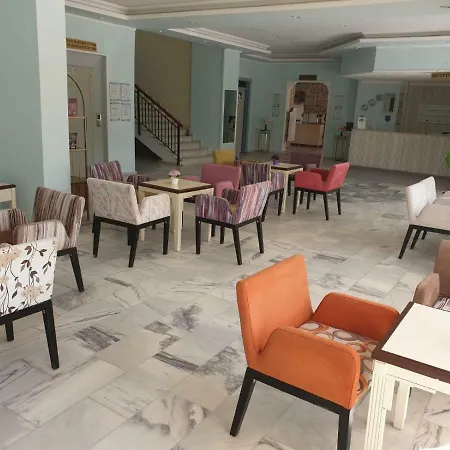 Club Gokkusagi Hotel
